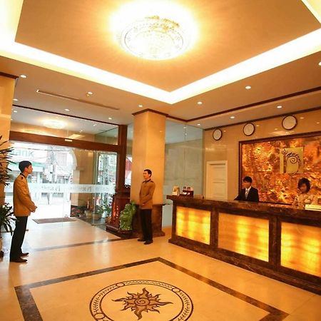 Royal Gate Hotel Hanoi Dalaman gambar