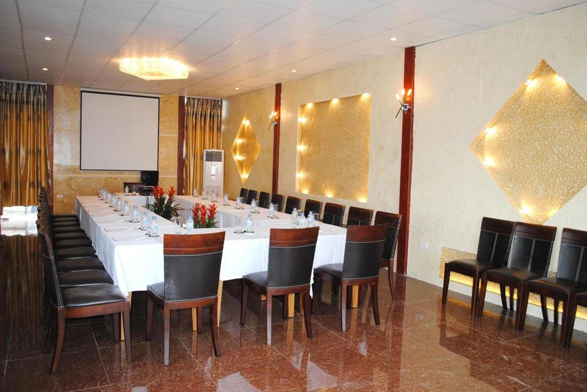 Royal Gate Hotel Hanoi Luaran gambar