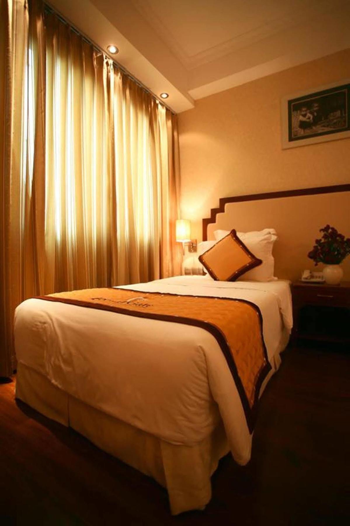 Royal Gate Hotel Hanoi Luaran gambar