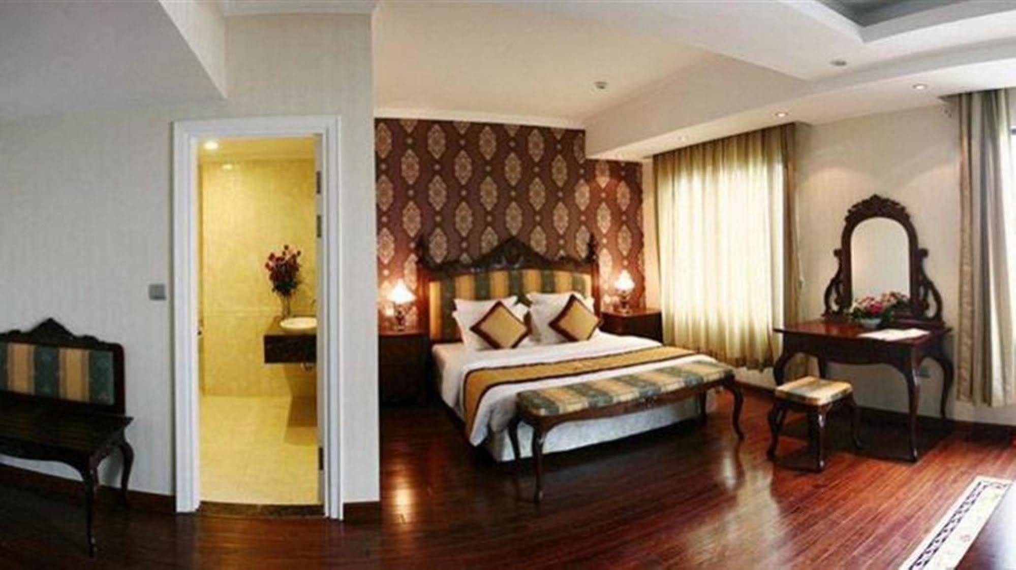 Royal Gate Hotel Hanoi Luaran gambar