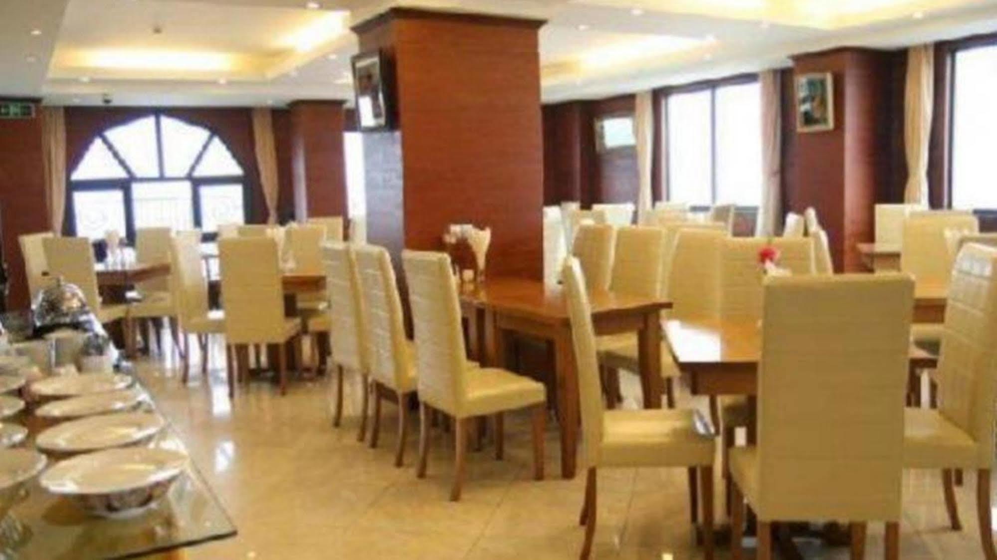 Royal Gate Hotel Hanoi Luaran gambar